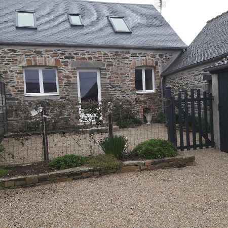 Maison D'A Cote Garlan Bagian luar foto
